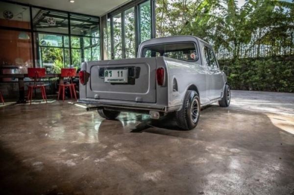 
			Morris Mini: компактный пикапчик, востановленный в Таиланде (11 фото)