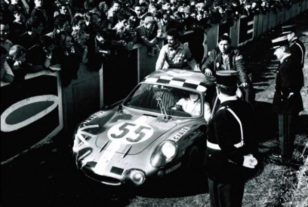 
			50 лет в сарае - прототип Alpine A210 продали за кругленькую сумму