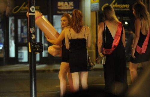 Прикольные картинки 18+ (33 шт)