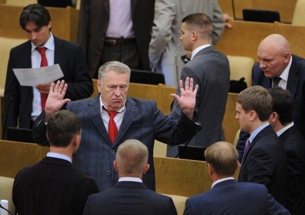 Депутатов голосовавших за увеличение пенсионного возраста хотят отозвать.