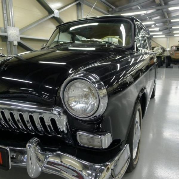 На продажу выставили ГАЗ-21 выпущенный в 2004 году (21 фото)