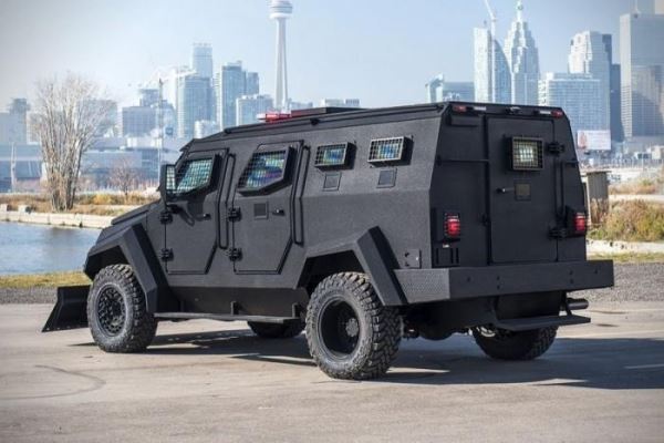 
			Inkas Sentry MPV - канадцы сделали многоцелевой броневик (8 фото)