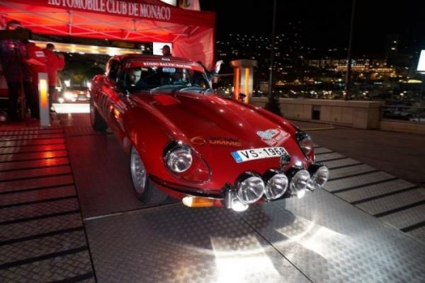 
			Историческое ралли Монте-Карло: испытание красотой (20 фото)