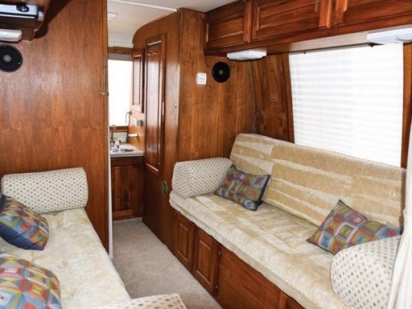GMC Royale Motorhome: первый автодом от крупного производителя (10 фо