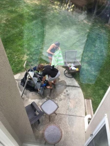 Фотограф превратила детский надувной бассейн в фотостудию и сделала впечатляющие снимки (7 фото)