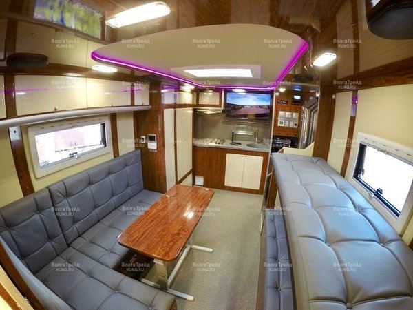
			Русский дом на колесах Премиум класса на базе КАМАЗ-43118 (10 фото)