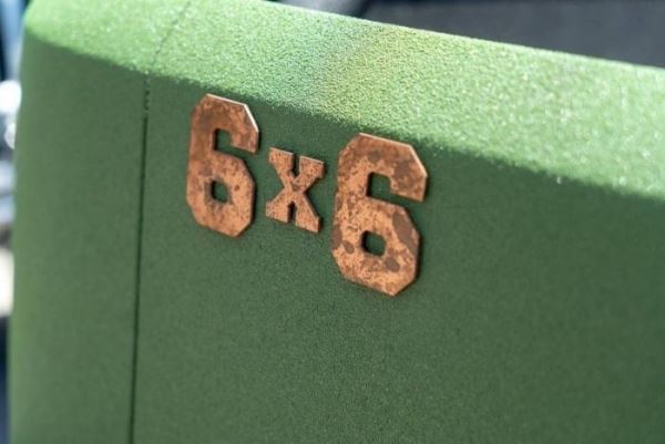 Эффектный шестиколесный Jeep Wrangler от компании Bruiser Conversions