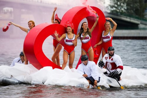 В Санкт-Петербурге прошёл фестиваль "Заплыв" (10 фото)