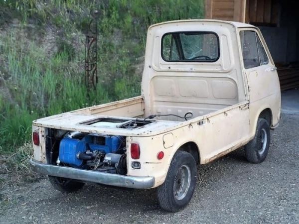 
			"Полбатона" - первая культовая Subaru (19 фото)