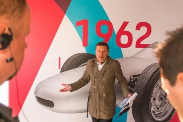 От K?fer до Taycan: 70 лет автомобилям Porsche (13 фото)