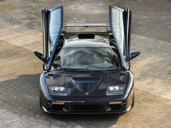 
			Lamborghini Diablo GT 1999 года. Суперкар с чемоданом (10 фото)