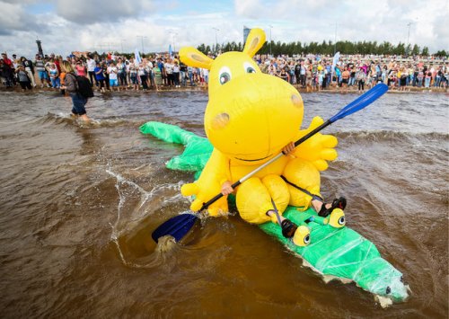 В Санкт-Петербурге прошёл фестиваль "Заплыв" (10 фото)