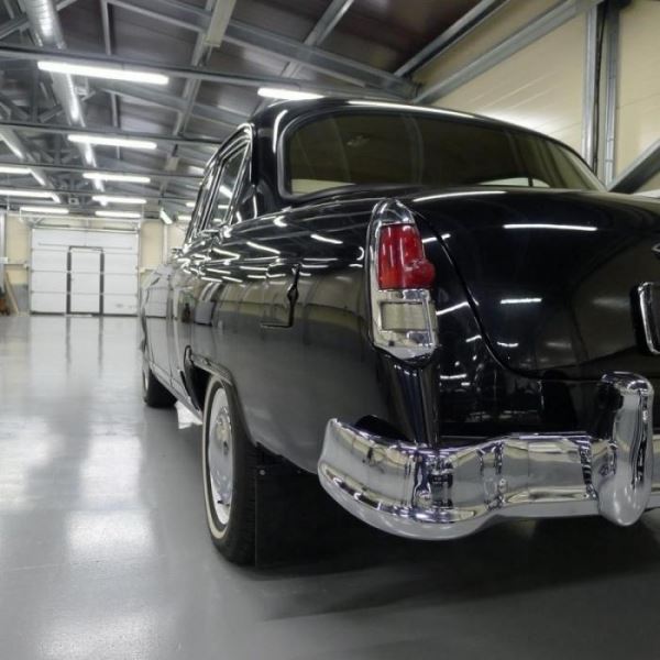 На продажу выставили ГАЗ-21 выпущенный в 2004 году (21 фото)