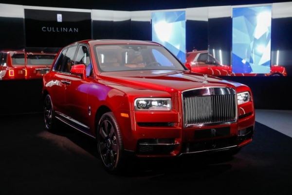 
			Rolls-Royce Cullinan: что нужно знать о самом роскошном внедорожнике